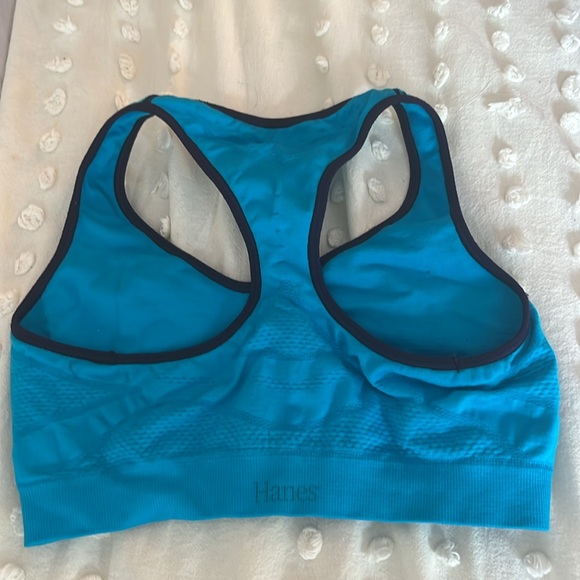 Hanes blue unpadded size S sports bra - Picture 2 of 2
